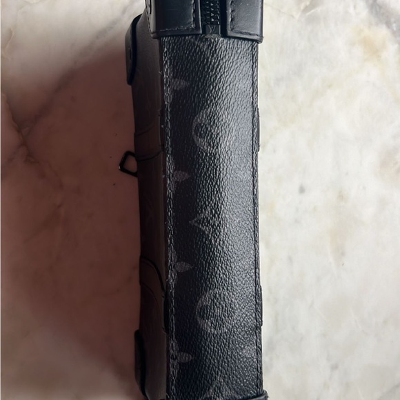 LV Soft Trunk Wallet in Monogram Eclipse canvas - Picture 5 of 6